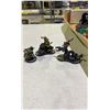 Image 2 : BOX OF ASSORTED MINIATURE FIGURES