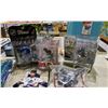Image 2 : LOT OF ASSORTED HOCKEY COLLECTABLES