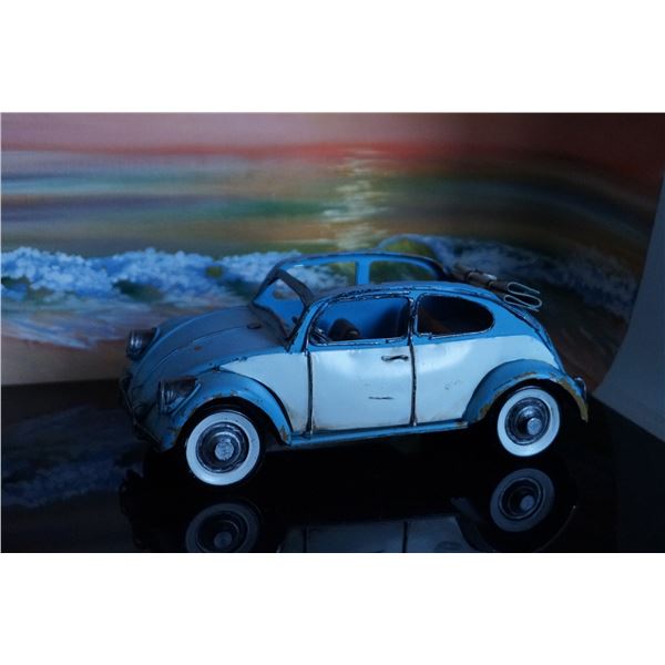 Vintage car model with open top