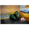 Image 5 : Blue Mountain Pottery Green Ceramic Swan, Retro Pottery, Large Figurine Glazed Pottery,Made Canada