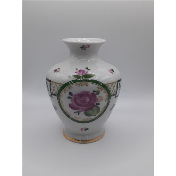 Vintage decorative porcelain hand painted vase