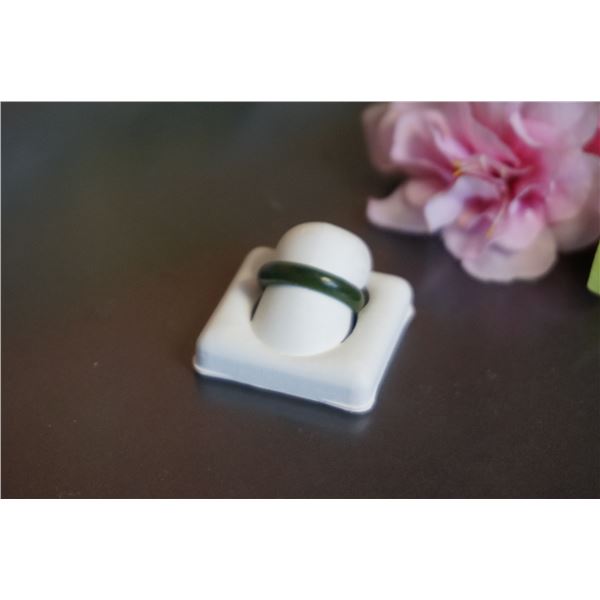 Vintage jade ring, Asian jade jewelry