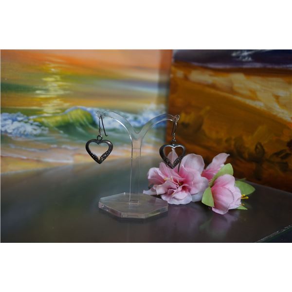 Vintage silver heart shaped earrings