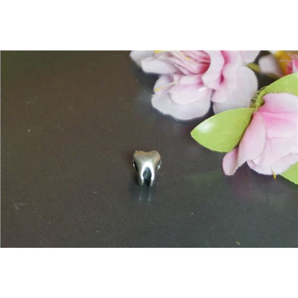 Vintage Pandora Ale silver bead, First Tooth