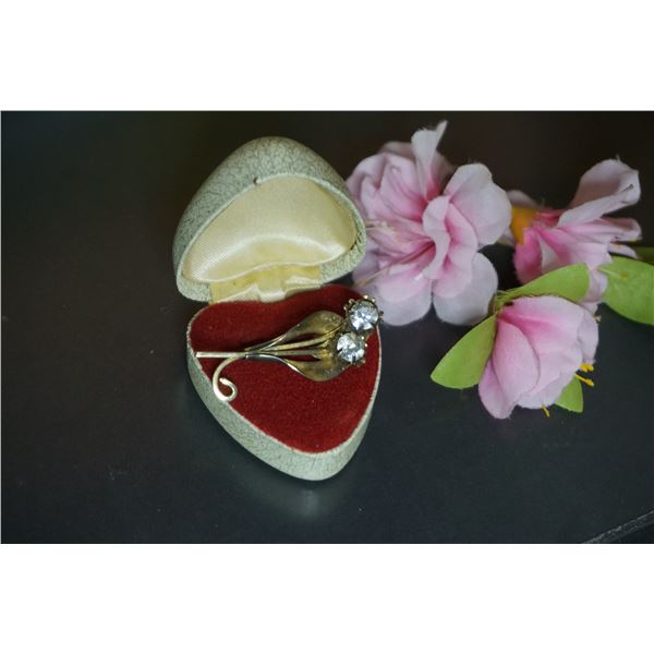 Vintage Silver floral brooch with crystals