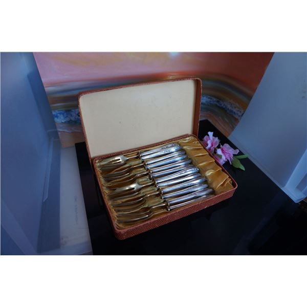 Antique Germany  silver forks, 800 Silver Handle and Brass 12 Fork Set, with original box,