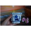Image 4 : Vintage retired Bombay porcelain Planter
