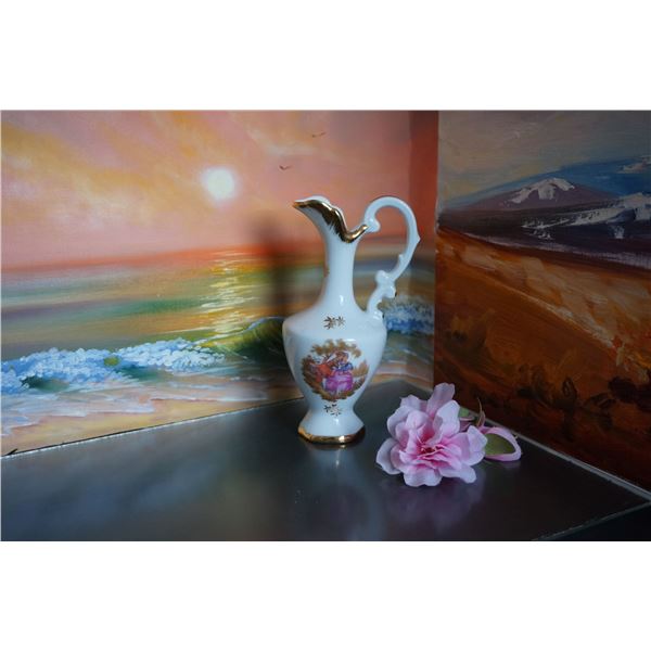 Vintage Limoges Porcelaine vase,made in France, Limoges vase with romantic pair