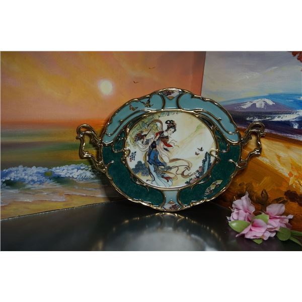 Collectible porcelain plate, asian collectible porcelain, Treasures of the Red Mansion 1/ 3 plates