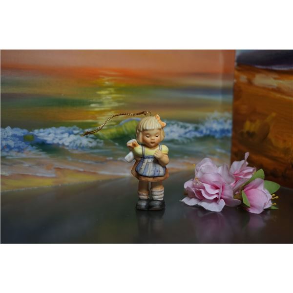 Vintage porcelain figurine, Hummel Gobeil Girl Figurine  A Surprise For You 1997 Goebel Berta Hummel