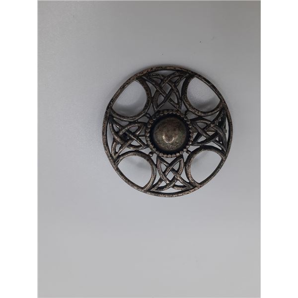 Victorian Scottish silver brooch with 4 English marks