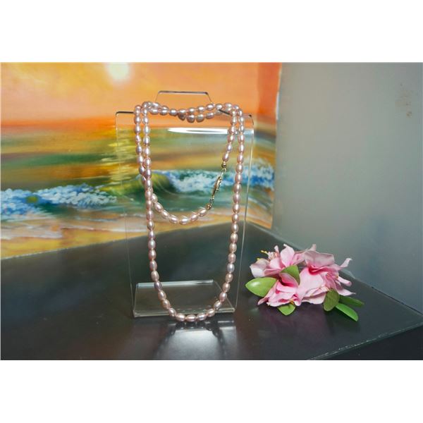 Vintage pink oval shape fresh water pearls necklace