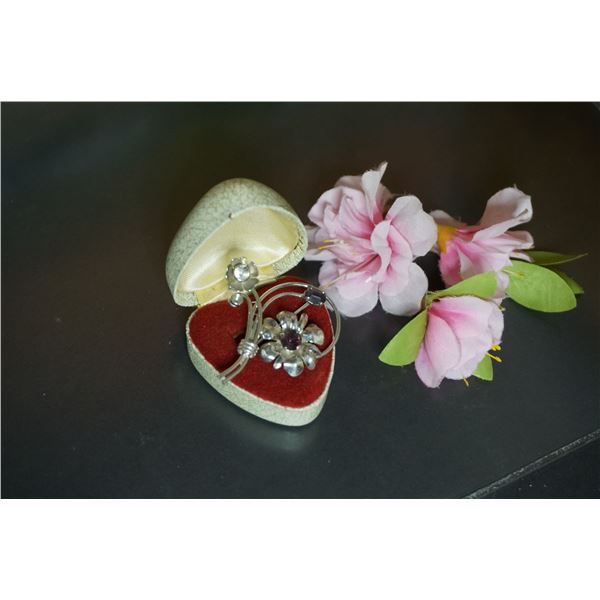 Vintage large silver floral brooch with amethyst paste