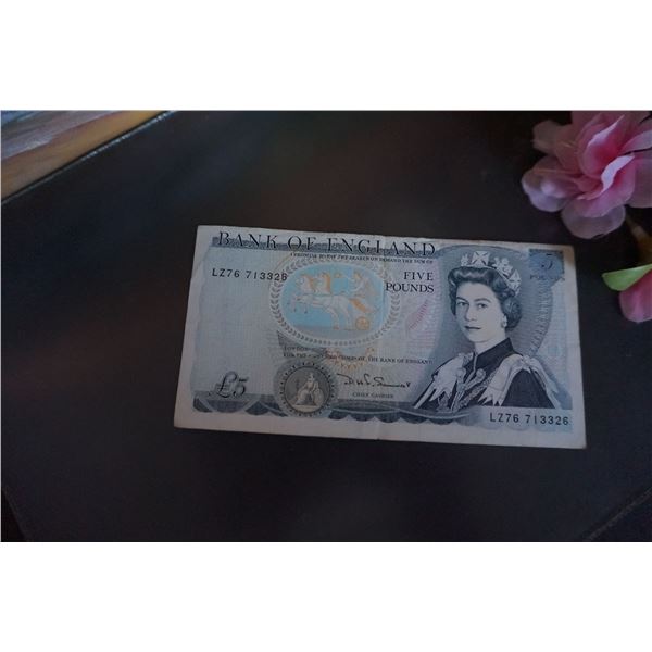 5 Pounds - Elizabeth II with Duke of Wellington