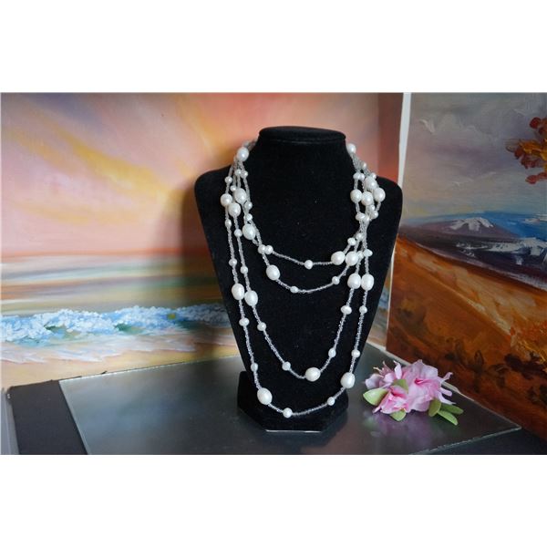 Vintage 1 string pearls necklace, 36 inch long