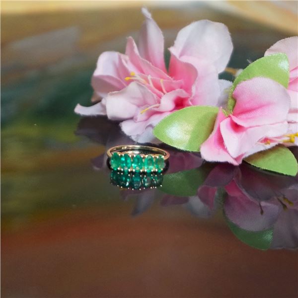 Vintage 10kt gold natural 1,5ct emerald gold ring, Emerald 5stones ring, May birthstone ring,