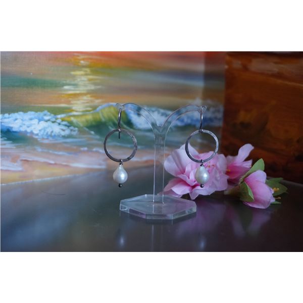 Vintage silver earrings with baroque white pearls