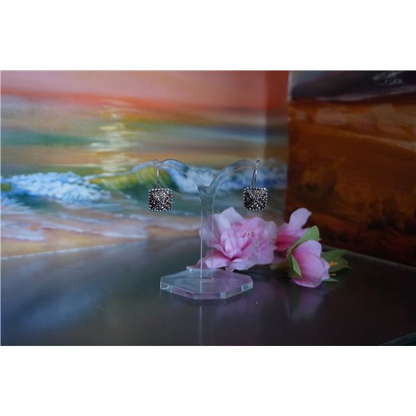 Vintage silver earrings with citrine color crystals