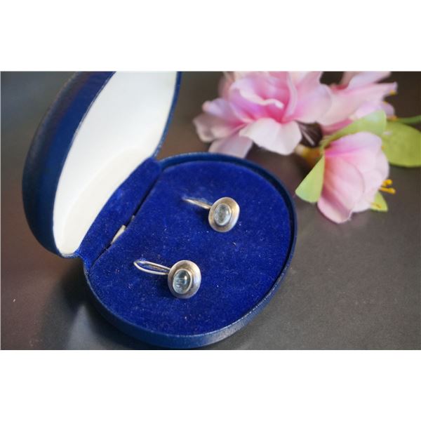Vintage silver earrings with blue natural stones