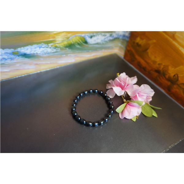 Vintage stretch pearls bracelet