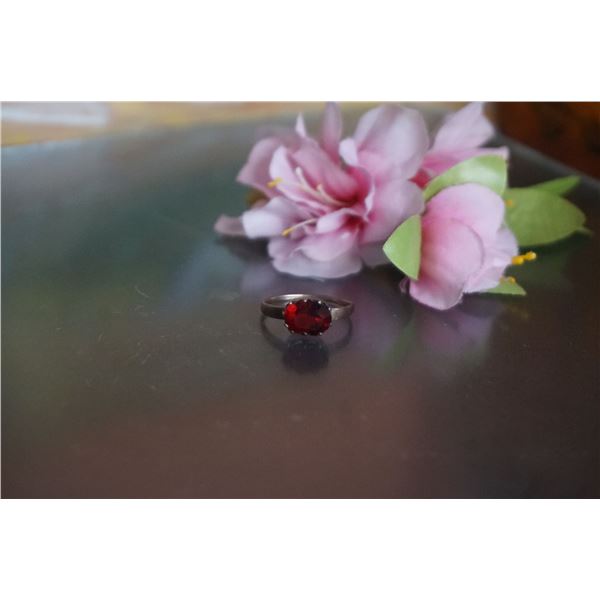 Vintage silver USSR Ring with garnet colored paste stone