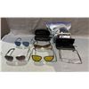 Image 1 : BAG OF ASSORTED SUNGLASSES