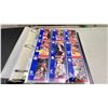 Image 3 : 3 BINDERS OF ASSORTED BASKETBALL CARDS