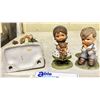 Image 2 : 3 ASSORTED FIGURES