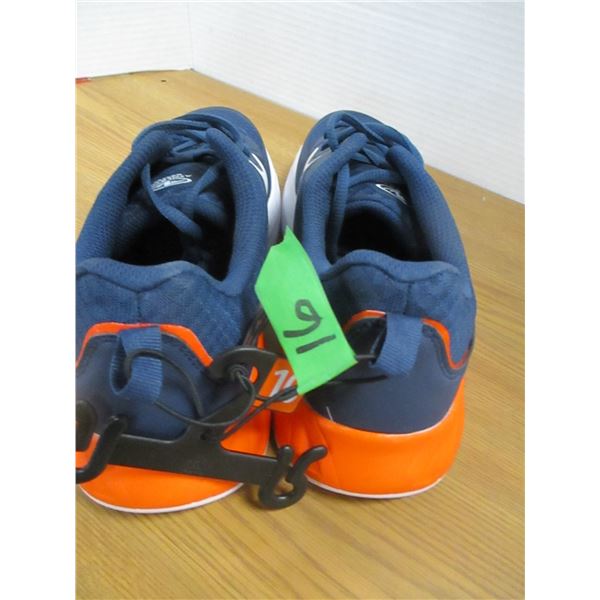 NEW:  ATHLETIC WORKS RUNNERS (SIZE 10)