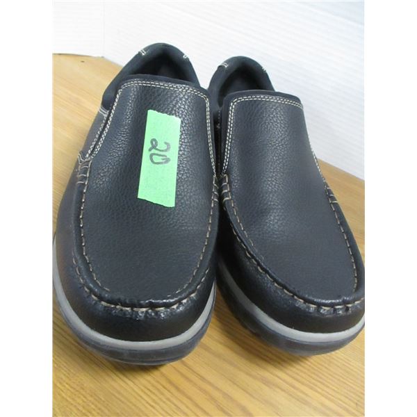NEW:  DR. SCHOLL'S SLIP ONS (SIZE 12W)