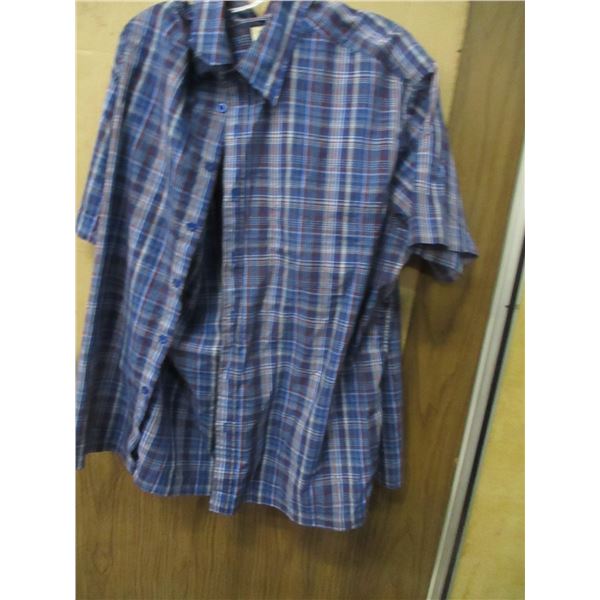 LIKE NEW:  MEN'S SHORT SLEEVE SHIRT (SIZE XXL)