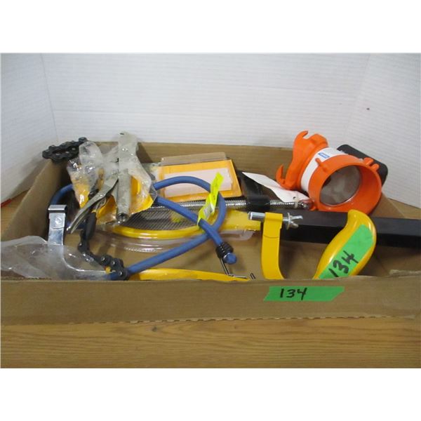 FREIGHT DAMAGE (AS IS):  FLAT C/W ASSORTED TOOLS