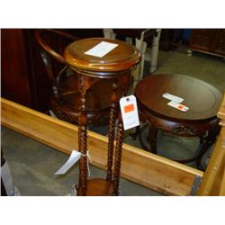 Barley Twisted Stand