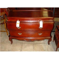 4-dr Bombay Chest