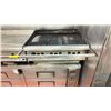 Image 2 : *O/S* GAS GRILL AND GRIDDLE COMBO