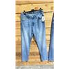 Image 2 : 3- PAIRS OF MAVI PANTS SIZE W33 L32 AND W32 L32