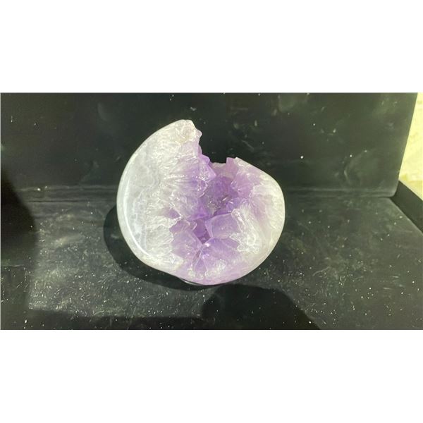 AMETHYST SPHERE RETAIL $680
