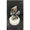 Image 2 : INUKSHUK ART DISPLAY RETAIL $280