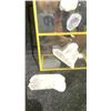 Image 2 : CLEAR QUARTZ DISPLAY RETAIL $480 *STONE UNATTACHED*