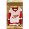 Image 1 : *NEW WITH TAGS* DETROIT RED WINGS ADIDAS JERSEY SIZE 52