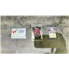 Image 2 : LOT OF 3 ASSORTED WAYNE GRETZKY HOCKEY CARDS