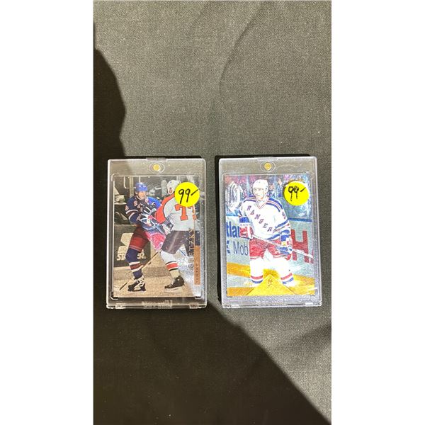 1996 PINNACLE RINK COLLECTION #1 WAYNE GRETZKY & 1997 PINNACLE #PP67 WAYNE GRETZKY HOCKEY CARDS