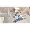 Image 1 : SALADMASTER MANUAL HAND CRANK FOOD PROCESSOR/SHREDDER W/SET OF 5 CONE ATTACHMENTS