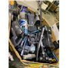 Image 1 : GAYLORD OF ASSORTED VACUUMS AND VACUUM PARTS