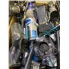 Image 2 : GAYLORD OF ASSORTED VACUUMS AND VACUUM PARTS