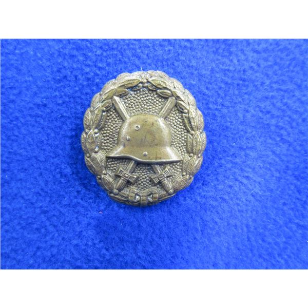 German World War I Gold Color Wound Badge