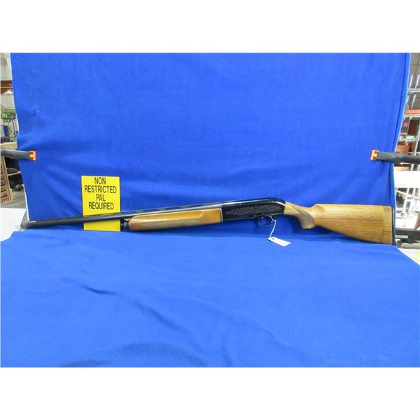 Non-Restricted - Beretta A301 in 12 Ga. 2 3/4"