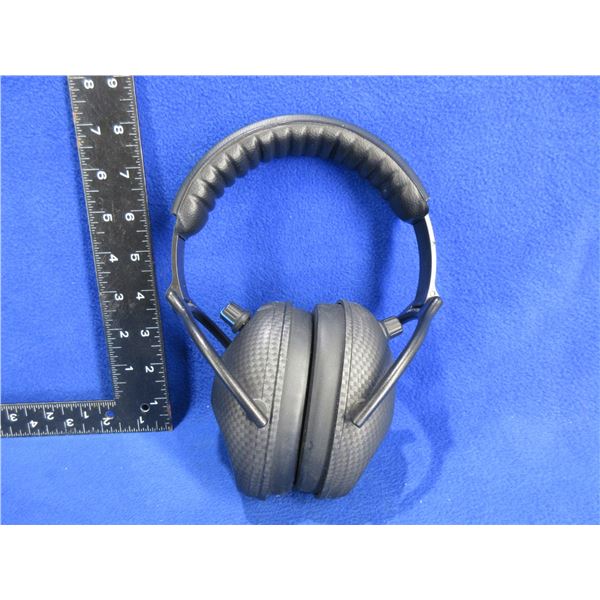 Walker's Adjustable Electronic Noise Reduction Earmuffs