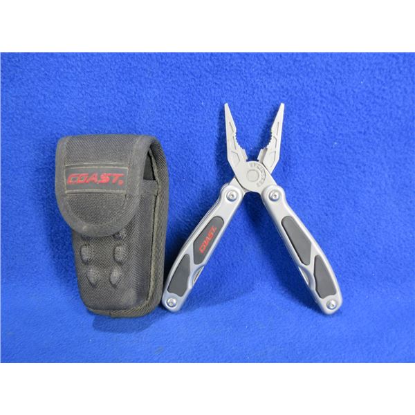 Coast Multi-Tool with LED 140 Flashlight in Handle