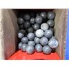 Image 1 : 36 Cal. .375" Hornady Lead Round Balls - Box of 94